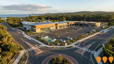AI impression: Lot 50 Shopping Centre, Retail