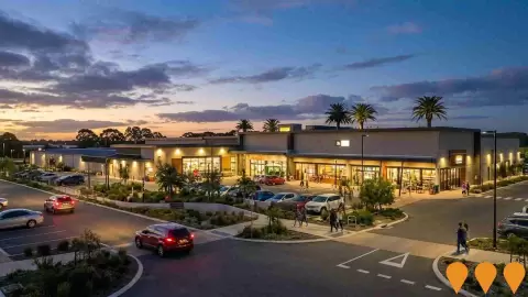 AI impression: Golden Bay Shopping Centre, Retail