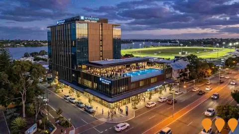 AI impression: Wyndham Hotel Ascot (250 Great Eastern Highway), Tourism